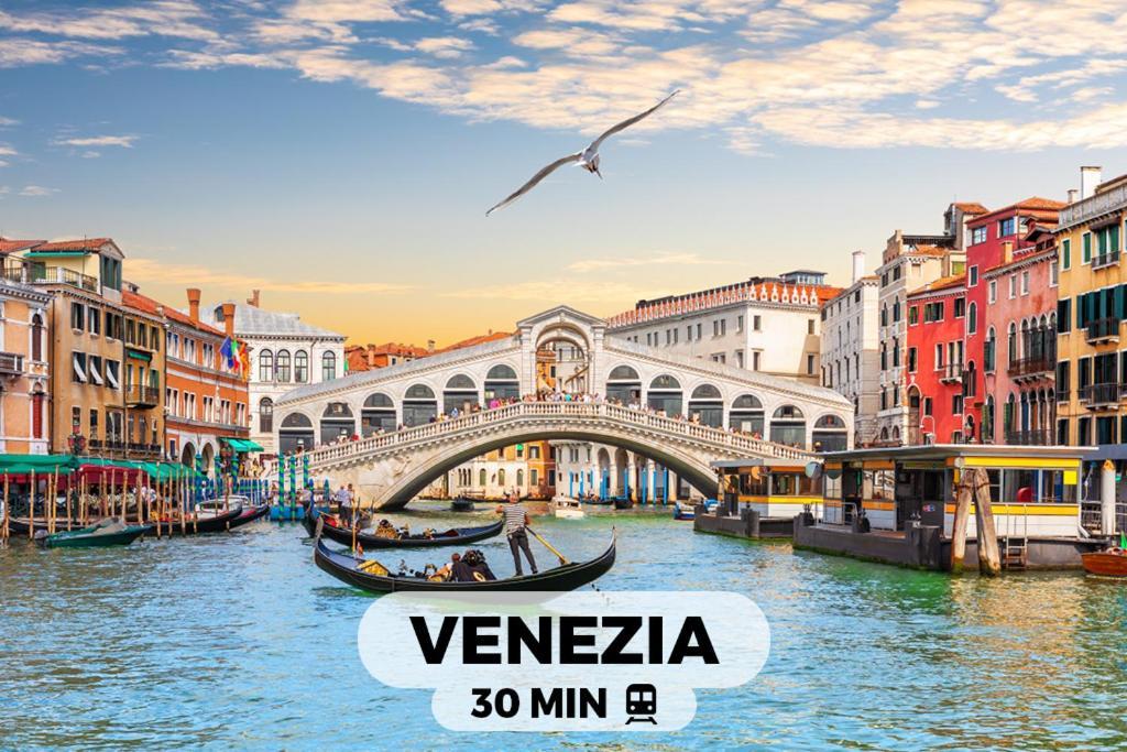 A Due Passi Dal Centro Di *
